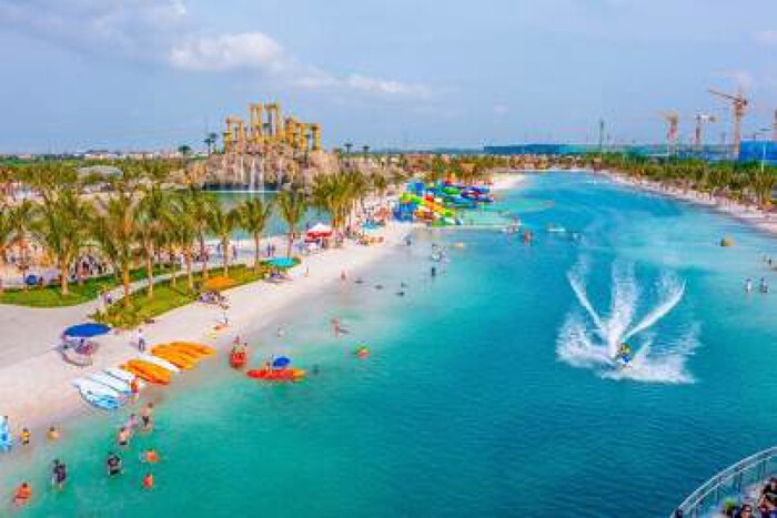 Siêu quần thể đô thị biểu Vinhomes Ocean Park sẽ trở thành siêu điểm đến mua sắm – giải trí – nghỉ dưỡng biển sôi động, sầm uất mới phía đông thủ đô. Ảnh: Vinhomes.